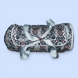 Vera Bradley Bag Lighten Up Active Duffel NWOT Lisbon Medallion‎ SALE 1/2 OFF